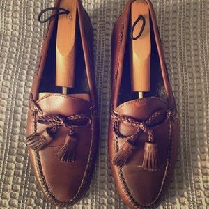 Johnston and Murphy Tasseled Loafers 9.5